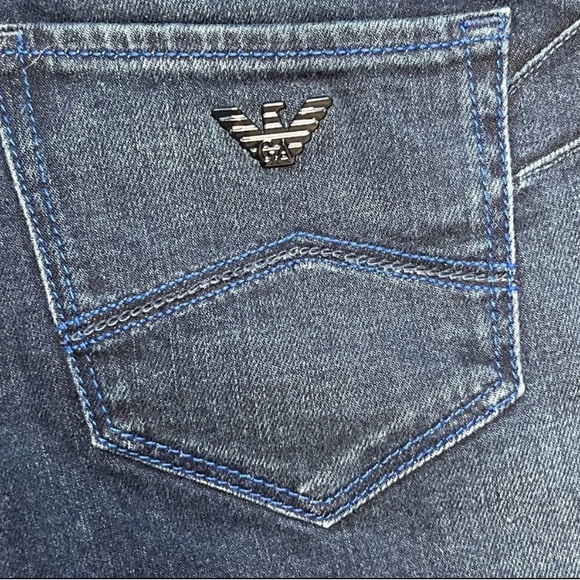 Armani Jeans J23 Push Up Fit Skinny Jeans NWT - Picture 8 of 9
